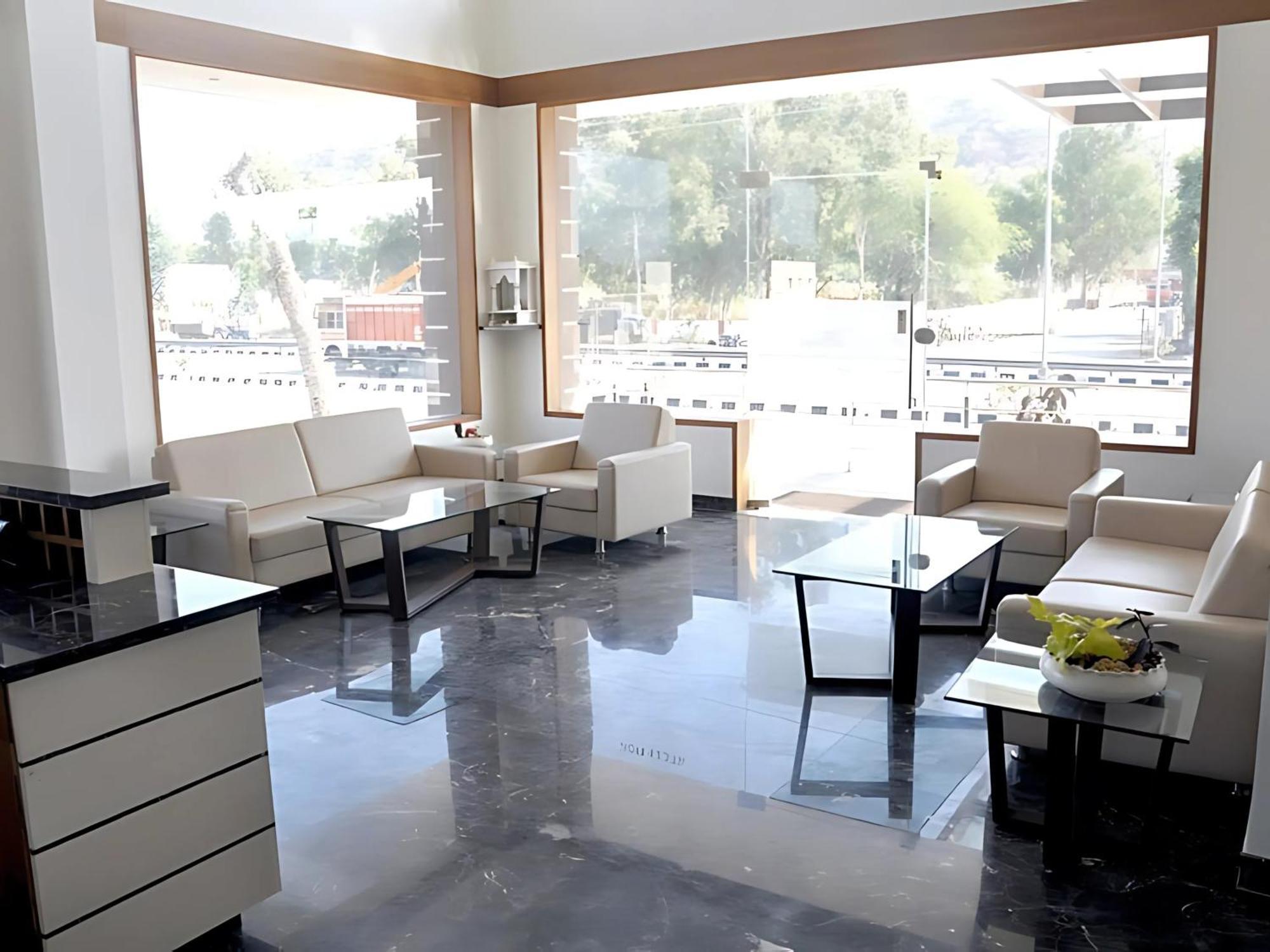 Srijan Inn Ābu Road المظهر الخارجي الصورة